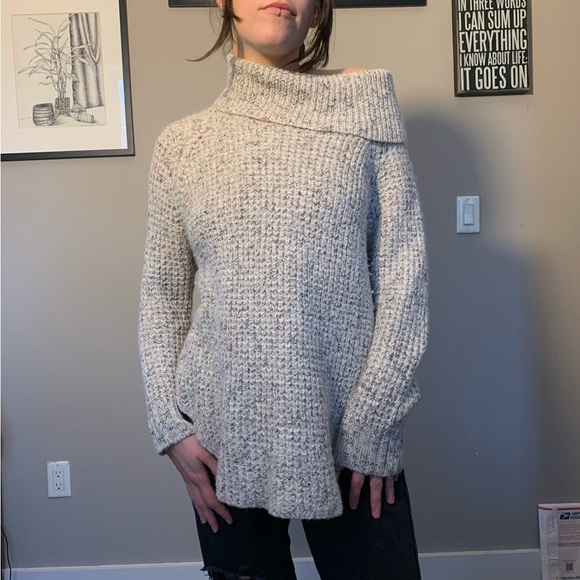 Free People Dylan Tweedy Turtleneck Pullover Size Small - Picture 6 of 6